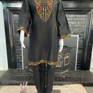 Embroidered Arabic Lawn Co-ord Set with Side Pockets