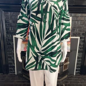 Upgrade your wardrobe with our Printed Tunic Short Dress. Featuring a trendy print and relaxed fit,