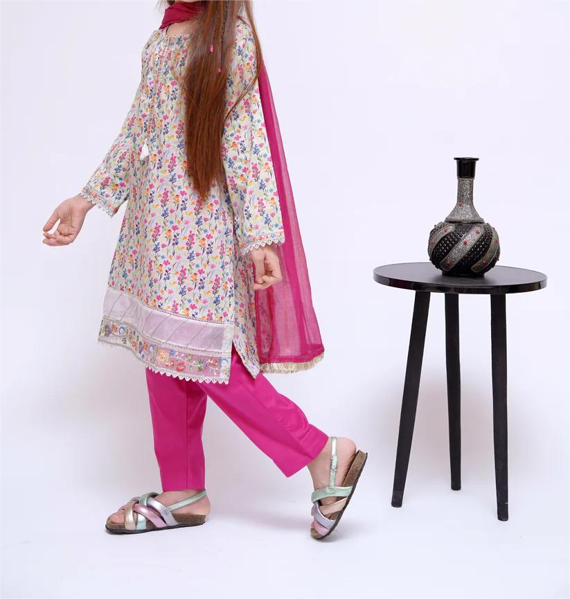 Offwhite printed Kurta Set with Dupatta for Girls (3pc)