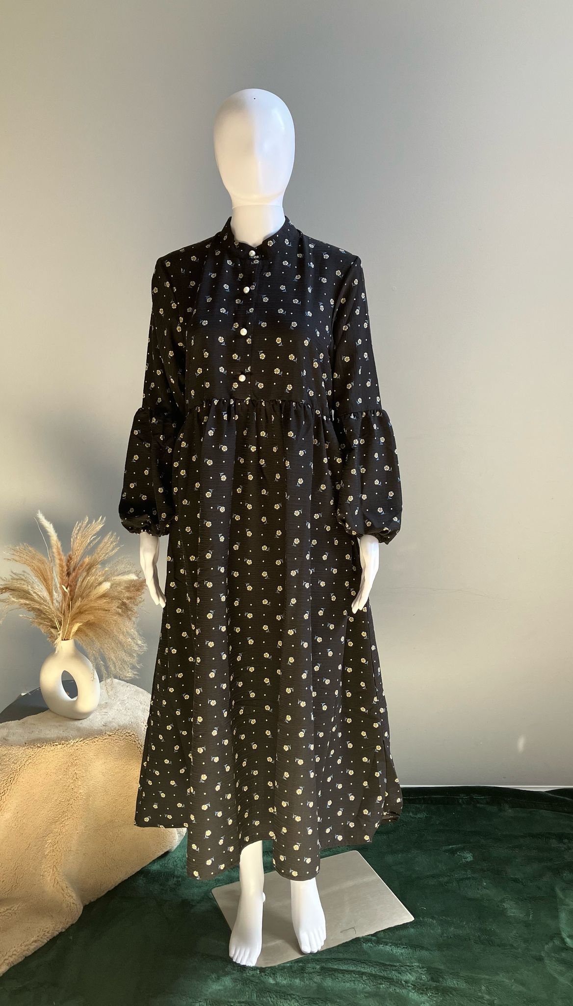 Black Midi Dress with Daisy Floral Print