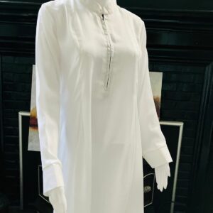 White Front Half Zip Abaya ideal for Umrah, Hajj and Eid