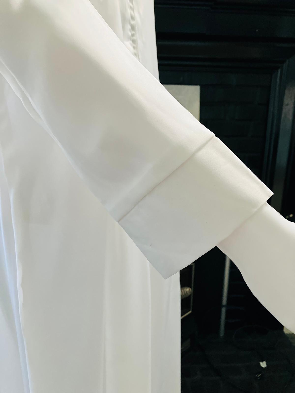 White Front Half Zip Abaya - Nidah Fabric | Mumin Collection - Image 4