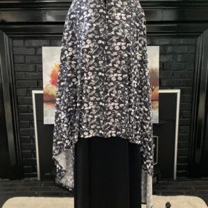 Black & White Leaf Pattern Makhana with Zip, ideal head cover for Prayer / Namaz and for daily outdoor wear